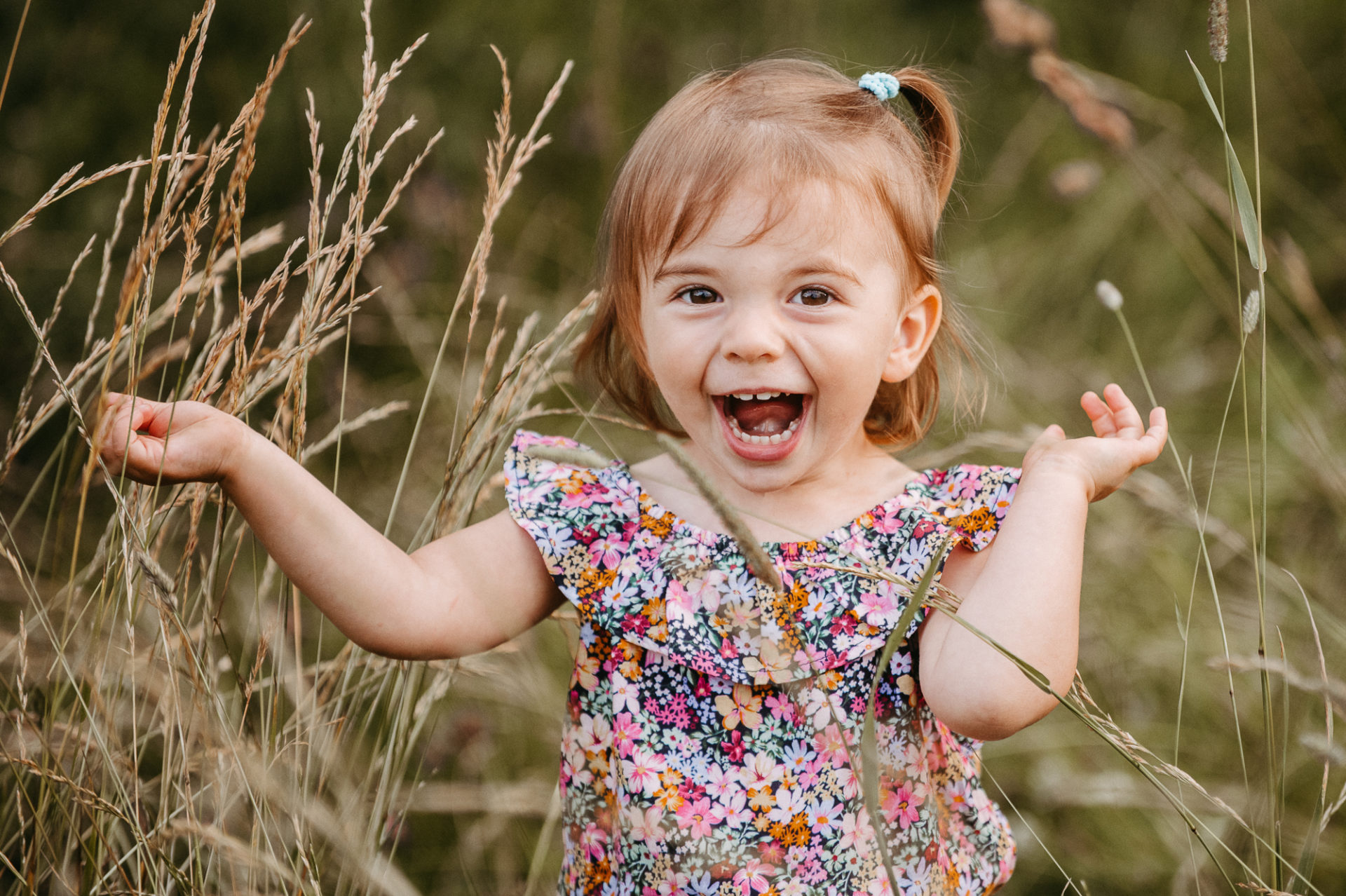 Tessa Trommer Fotografie Kindershooting Freude Kinderlachen Outdoorshooting Sommer