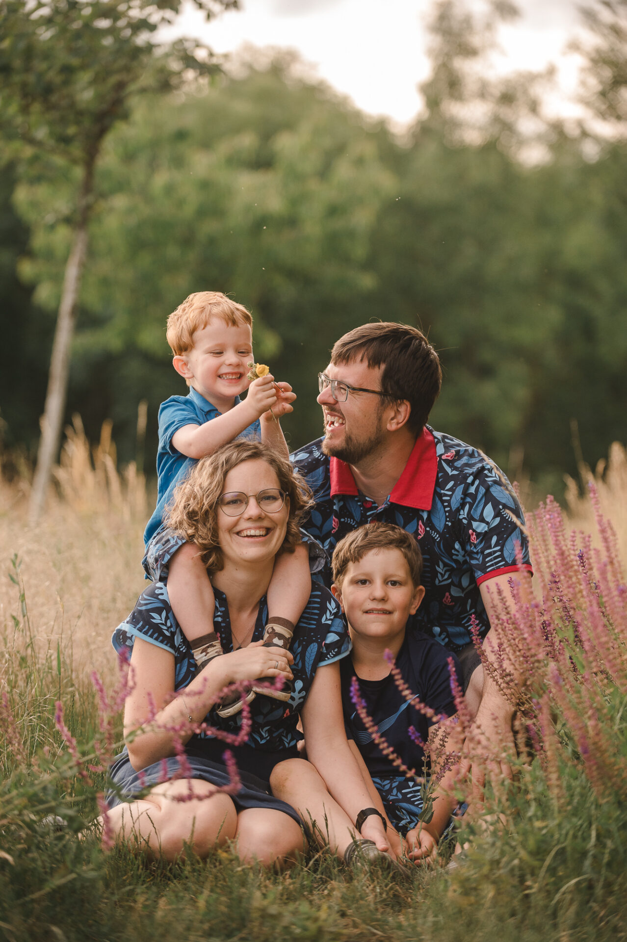 Tessa Trommer Fotografie Fotograf Familienshooting Weimar Apolda Kindershooting Erfurt Lachen